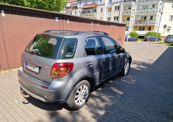 Suzuki SX4 cena 18000 przebieg: 203537, rok produkcji 2012 z Szczecin małe 67